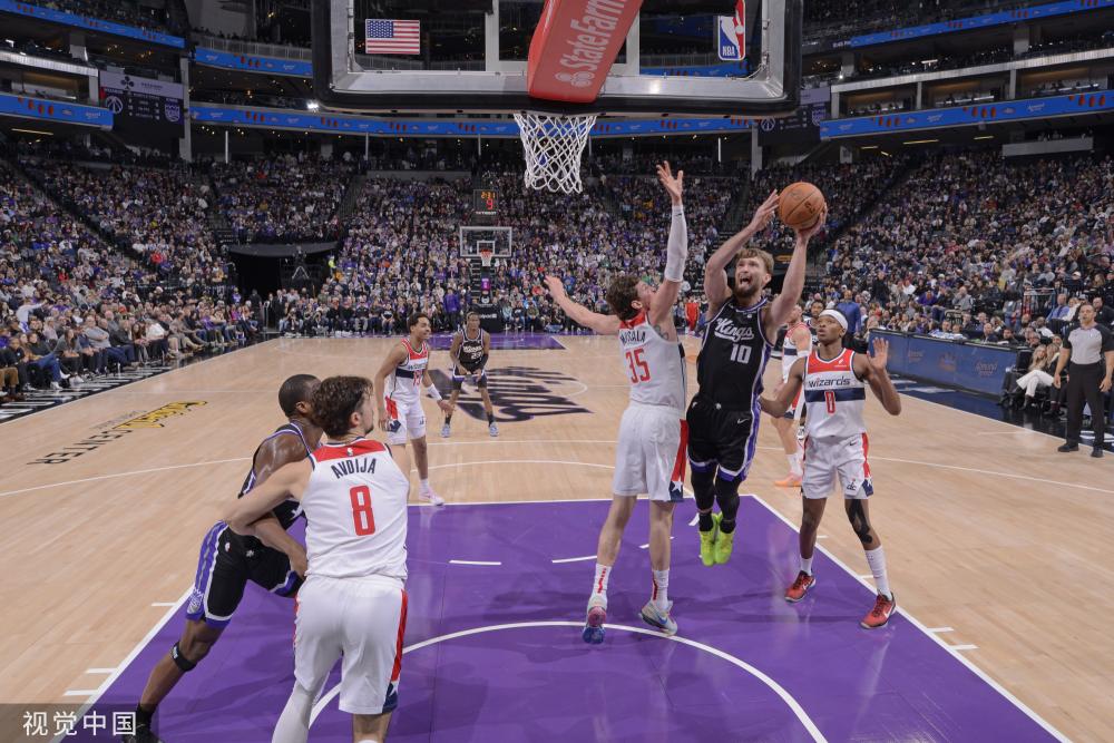 守的中场枢 守的中场枢