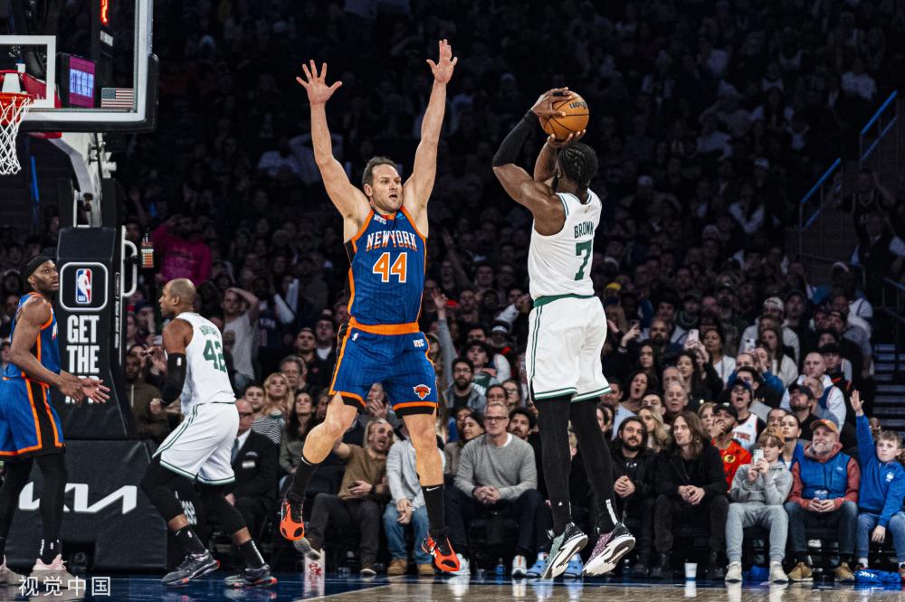 脱颖而出 脱颖而出