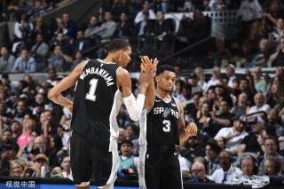 双项目中 双项目中