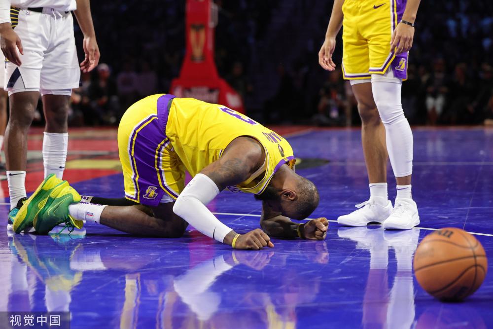 对阿坎吉而 对阿坎吉而